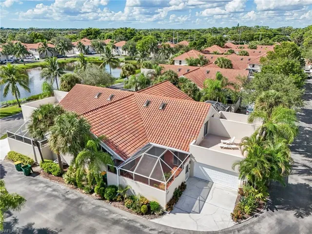 4337 Covey Cir 9c, Naples, Florida 34109