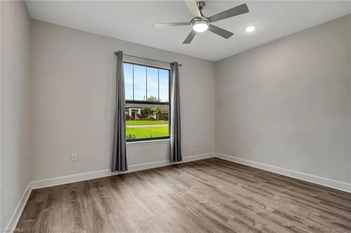 147 SE 30th  ST, Cape Coral, FL 33904