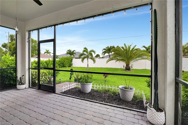 147 SE 30th  ST, Cape Coral, FL 33904
