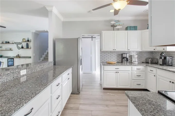 28140 Meadowlark Ln, Bonita Springs, Florida 34134