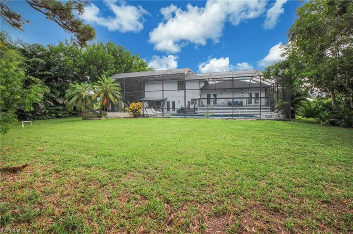 28140 Meadowlark Ln, Bonita Springs, Florida 34134