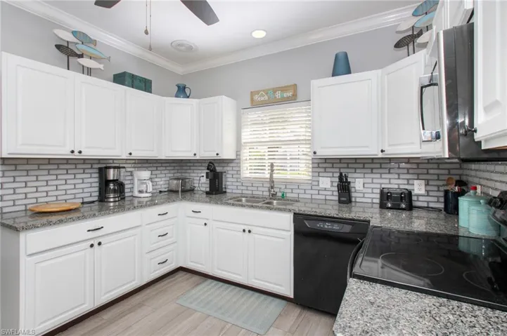 28140 Meadowlark Ln, Bonita Springs, Florida 34134