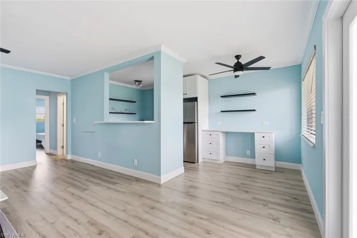 473  12th S AVE, Naples, FL 34102
