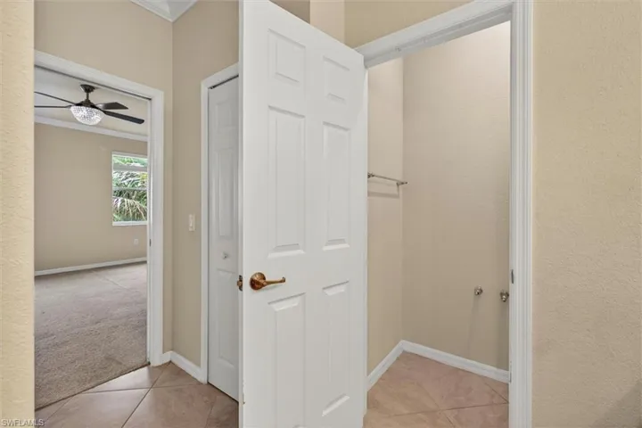 10285 Via Colomba Cir, Fort Myers, Florida 33966