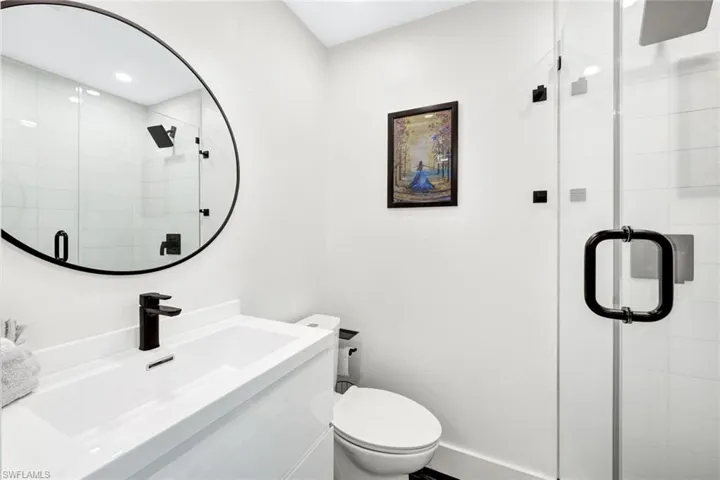 596 105th Ave N, Naples, Florida 34108