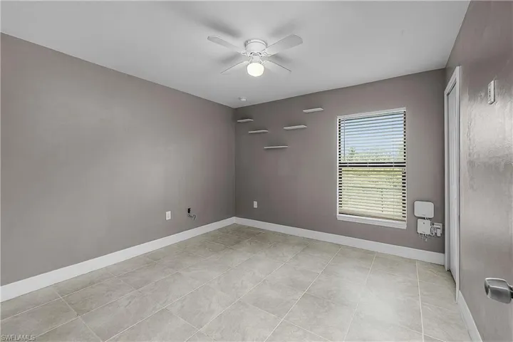 1012 Calvin Ave, Lehigh Acres, Florida 33972
