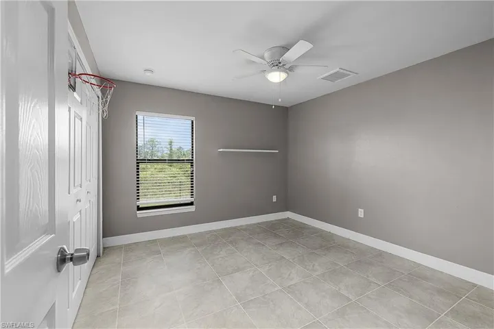 1012 Calvin Ave, Lehigh Acres, Florida 33972