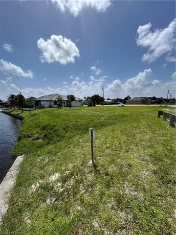 2509 Sw 28th Ter, Cape Coral, Florida 33914