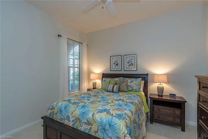 5032  Jarvis  LN, Naples, FL 34119