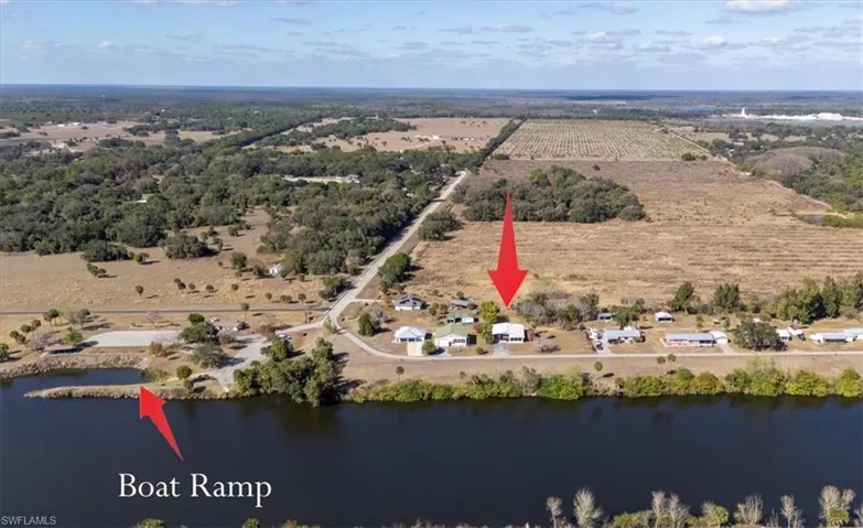 1079 Lock Ln, Moore Haven, Florida 33471