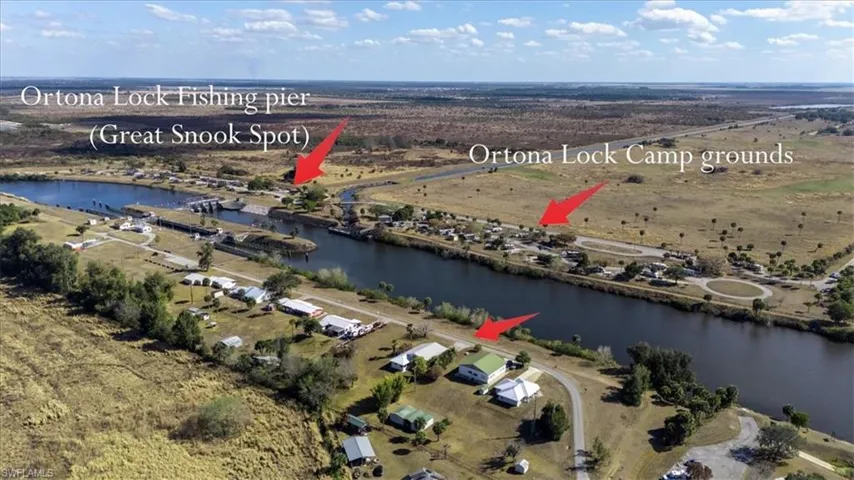 1079 Lock Ln, Moore Haven, Florida 33471