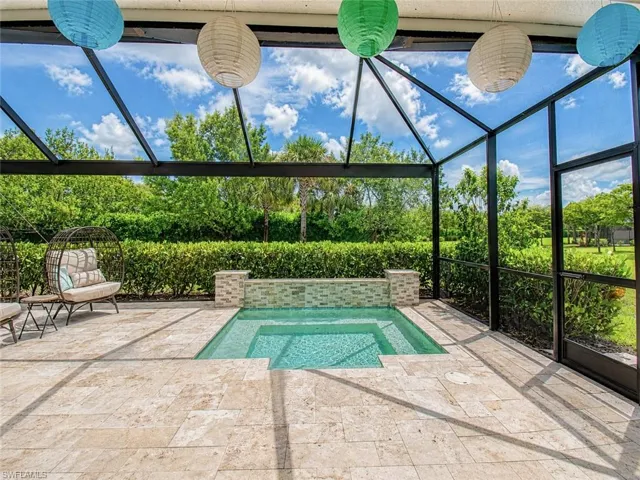 Spa with water feature