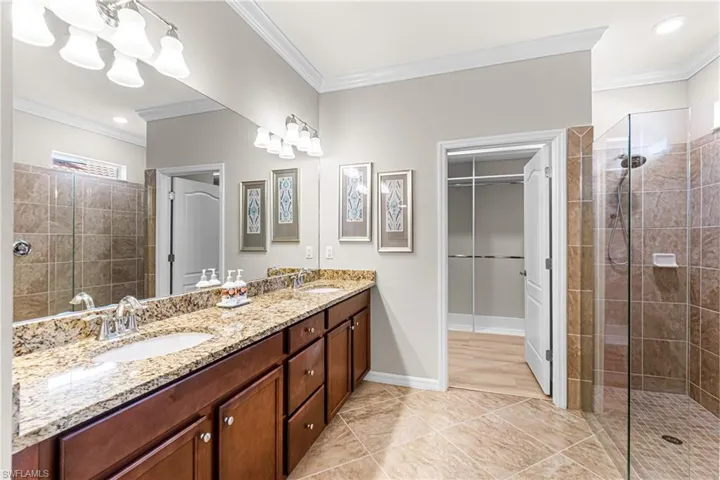 Dual vanities