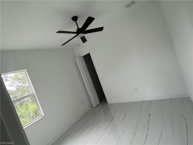 313 LLoyd AVE, LEHIGH ACRES FL 33974