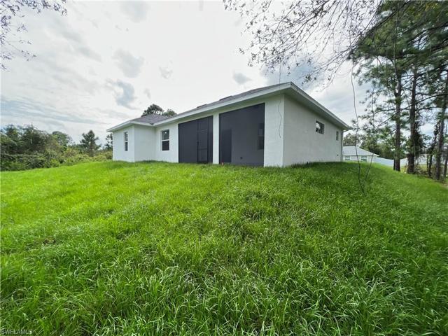 313 LLoyd AVE, LEHIGH ACRES FL 33974