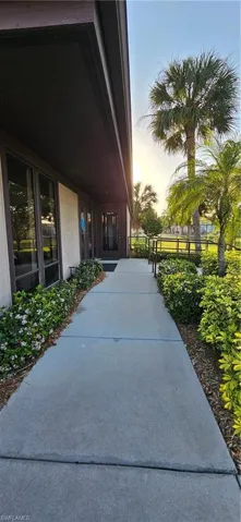 12734  Kenwood  LN, Fort Myers, FL 33907