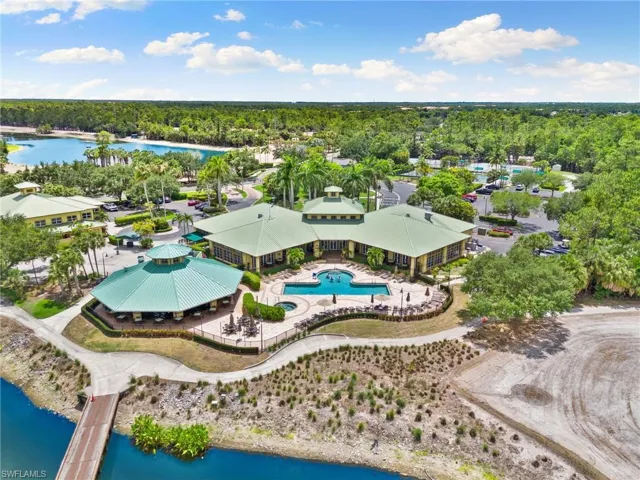 Bird's eye view of the clubhouse