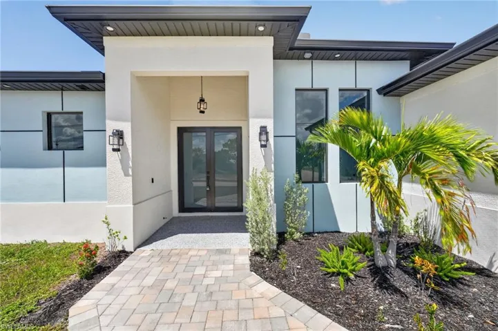 4210 NE 14th  AVE, Cape Coral, FL 33909