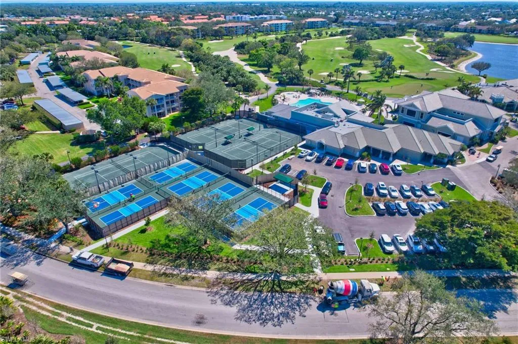 26370 Sunderland DR, Bonita Springs, FL 34135,225017156