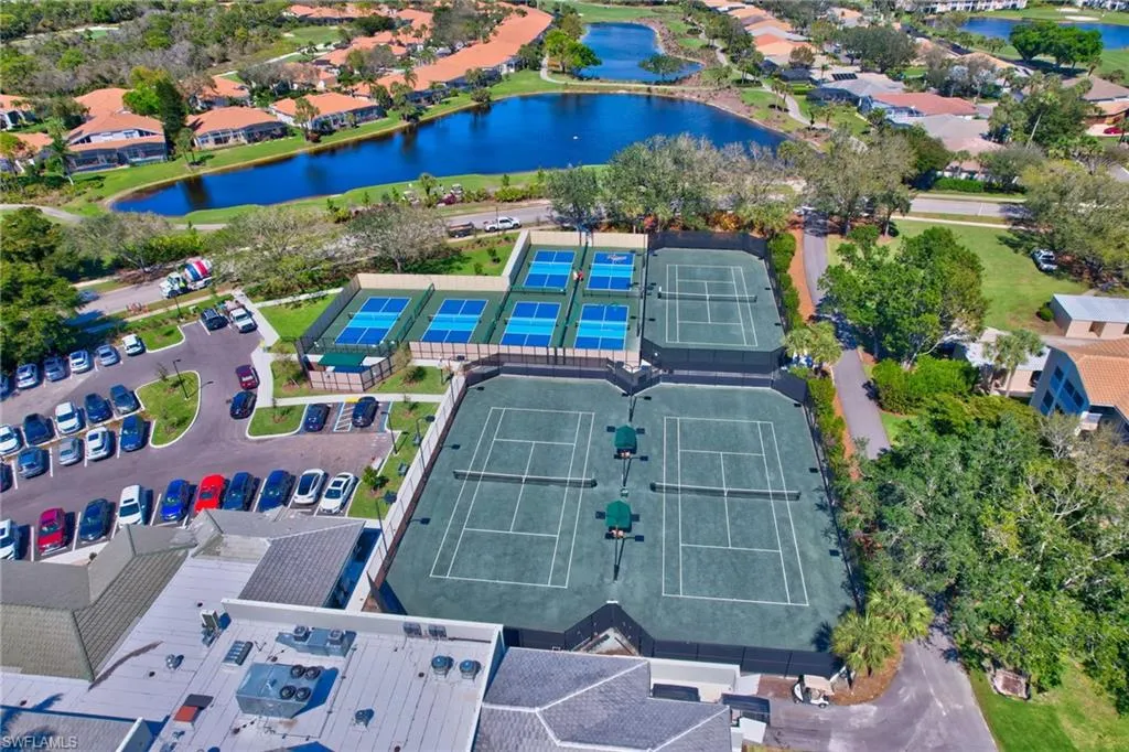 26370 Sunderland DR, Bonita Springs, FL 34135,225017156
