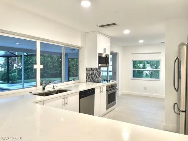 1772 Inlet, North Fort Myers, Florida 33903