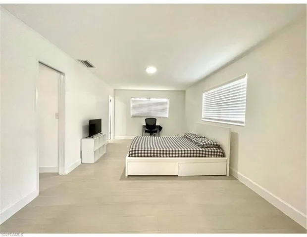 1772 Inlet, North Fort Myers, Florida 33903