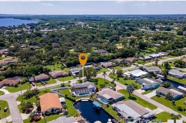 1772 Inlet, North Fort Myers, Florida 33903