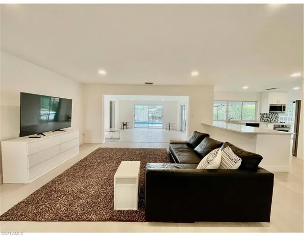 1772 Inlet, North Fort Myers, Florida 33903