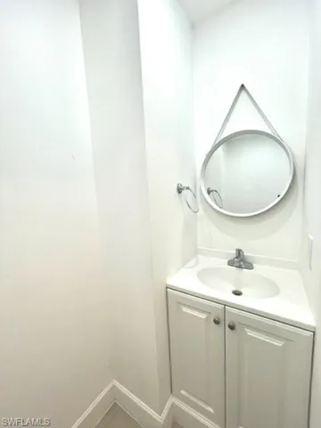 1772 Inlet, North Fort Myers, Florida 33903