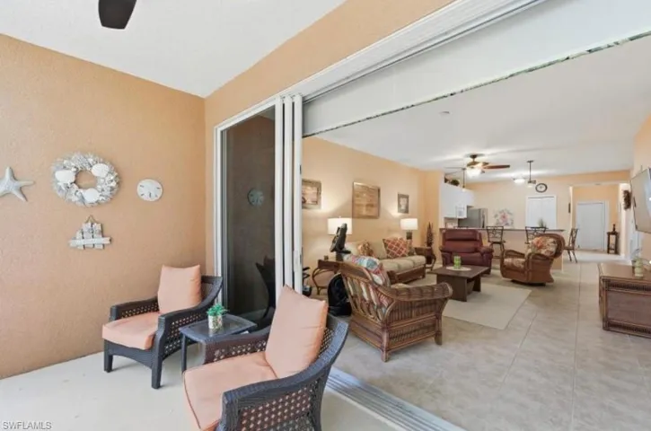 10024 Heather Ln # 1001, Naples, Florida 34119