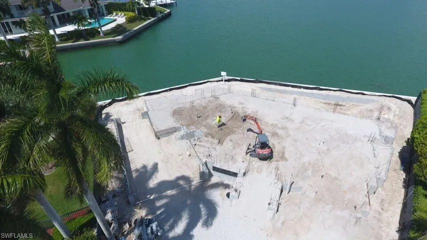 1261 Osprey Ct, Marco Island, Florida 34145