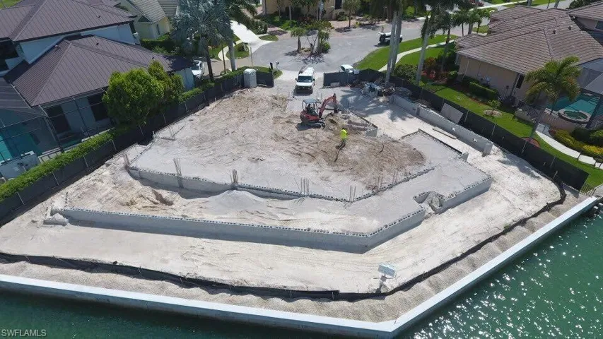 1261 Osprey Ct, Marco Island, Florida 34145