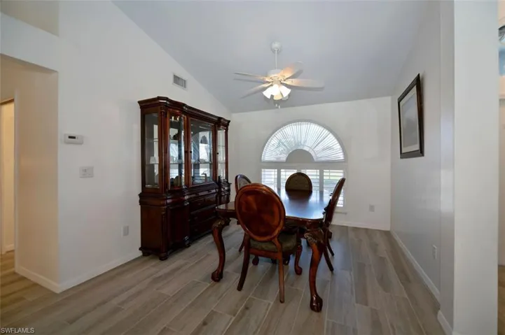605 Se 35th Ter, Cape Coral Fl 33904
