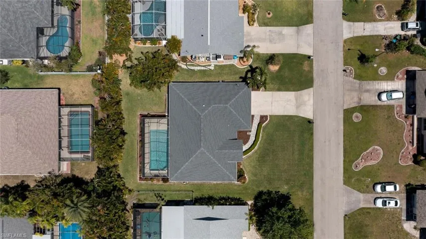 605 Se 35th Ter, Cape Coral Fl 33904