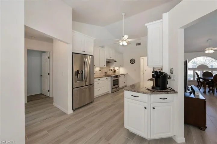 605 Se 35th Ter, Cape Coral Fl 33904