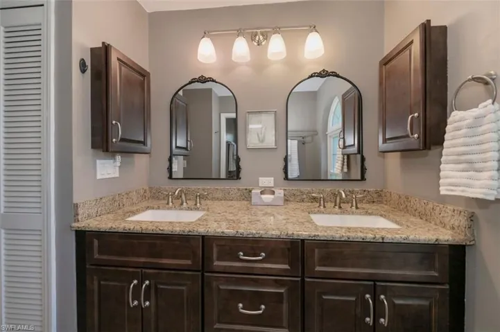 605 Se 35th Ter, Cape Coral Fl 33904