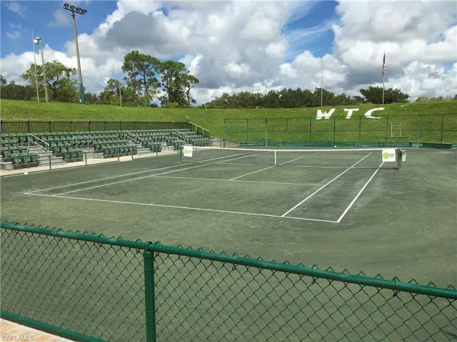 3321 Olympic Dr 625, Naples, Florida 34105