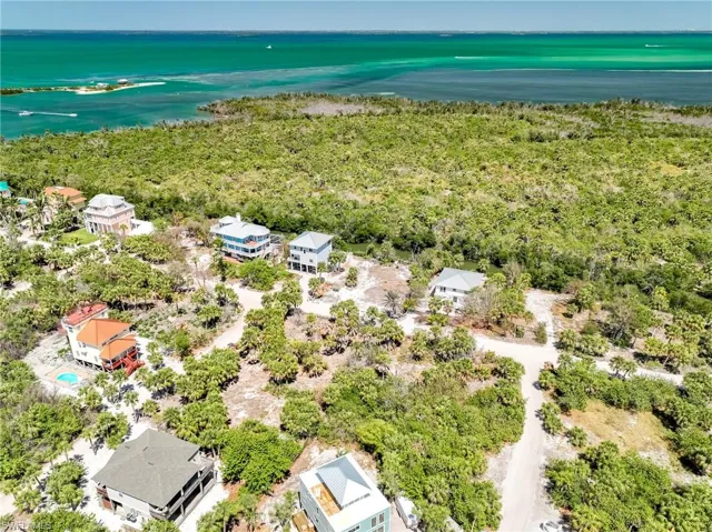 4430 Conch Shell Dr, Upper Captiva, Florida 33924