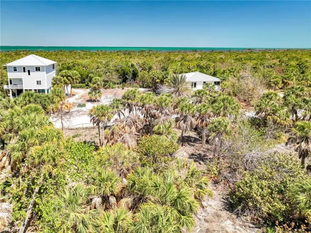 4430 Conch Shell Dr, Upper Captiva, Florida 33924