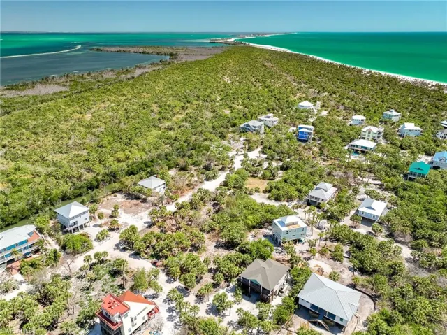 4430 Conch Shell Dr, Upper Captiva, Florida 33924