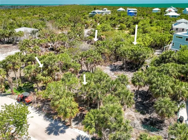 4430 Conch Shell Dr, Upper Captiva, Florida 33924