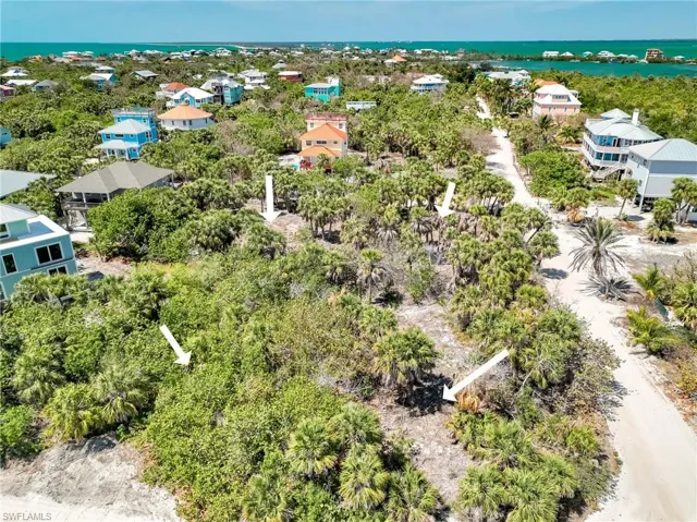 4430 Conch Shell Dr, Upper Captiva, Florida 33924