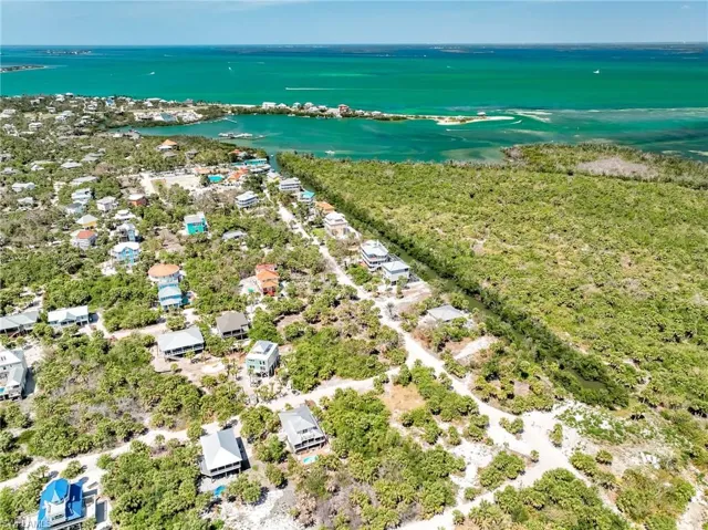 4430 Conch Shell Dr, Upper Captiva, Florida 33924