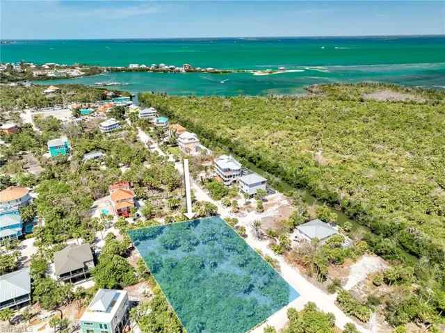 4430 Conch Shell Dr, Upper Captiva, Florida 33924
