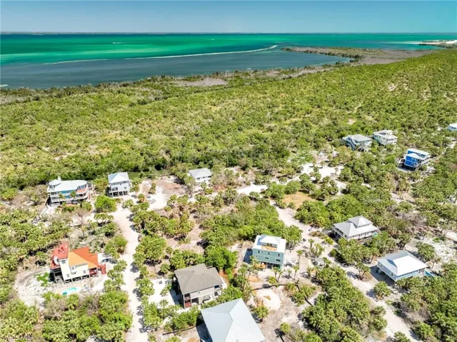 4430 Conch Shell Dr, Upper Captiva, Florida 33924