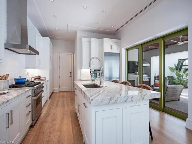 Kitchen 2