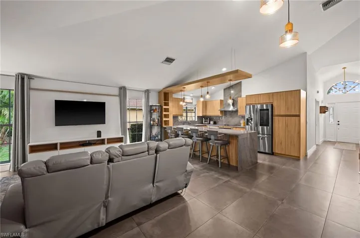 13002  Imperial Park  PL, Naples, FL 34110