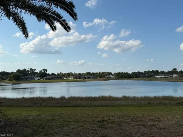 2803 E 5th St, Lehigh Acres, Florida 33972