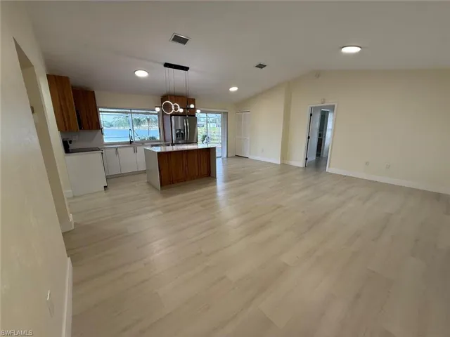 2803 E 5th St, Lehigh Acres, Florida 33972