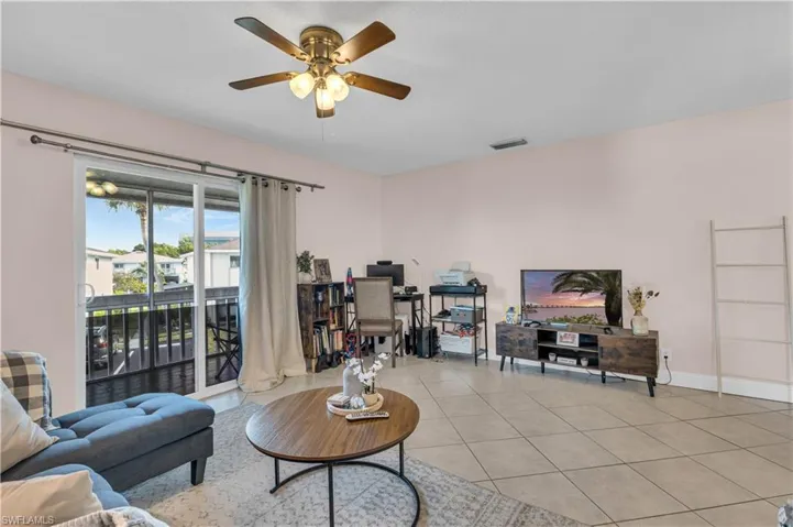 3284 Royal Canadian Trce 4, Fort Myers, Florida 33907
